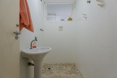 Apartamento para alugar com 100m², 3 quartos e 1 vaga Apartamento para alugar com 100m², 3 quartos e 1 vagaBanheiro