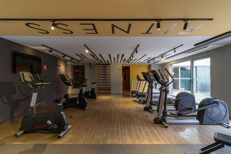 Studio à venda com 32m², 1 quarto e sem vaga Studio à venda com 32m², 1 quarto e sem vagaAcademia
