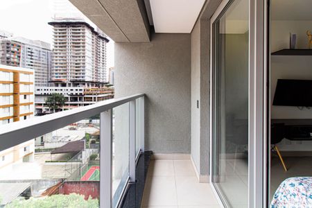 Varanda de kitnet/studio à venda com 1 quarto, 32m² em Pompeia, São Paulo
