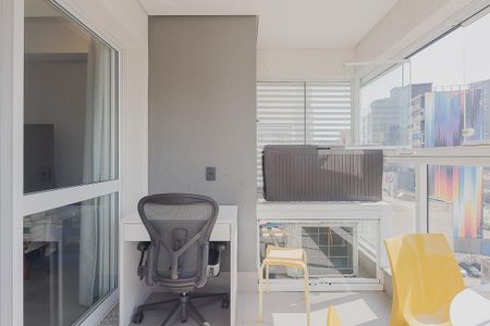 Apartamento para alugar com 37m², 1 quarto e 1 vagaVaranda