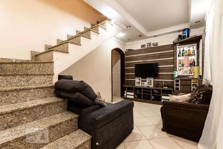 Sala de casa à venda com 4 quartos, 250m² em Itaquera, São Paulo