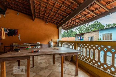 Casa à venda com 250m², 4 quartos e 2 vagas