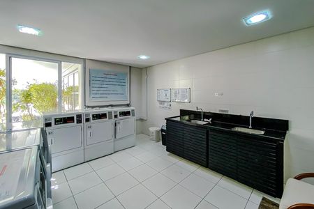 Apartamento à venda com 42m², 1 quarto e 1 vaga Apartamento à venda com 42m², 1 quarto e 1 vagaÁrea comum - Lavanderia