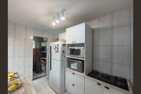 Casa de condomínio para alugar com 120m², 3 quartos e 2 vagas Casa de condomínio para alugar com 120m², 3 quartos e 2 vagasCozinha