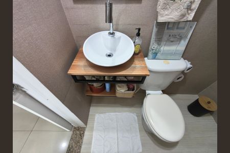 Casa de condomínio para alugar com 120m², 3 quartos e 2 vagas Casa de condomínio para alugar com 120m², 3 quartos e 2 vagasLavabo