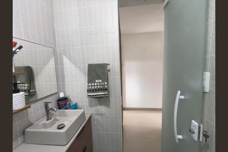 Casa de condomínio para alugar com 120m², 3 quartos e 2 vagas Casa de condomínio para alugar com 120m², 3 quartos e 2 vagasBanheiro Social