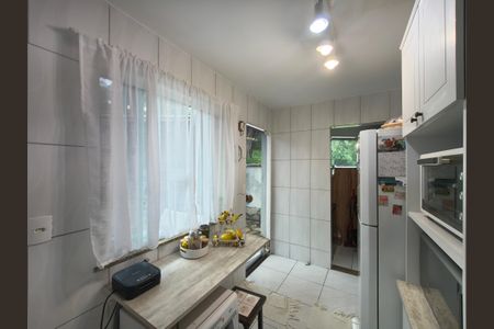 Casa de condomínio para alugar com 120m², 3 quartos e 2 vagas Casa de condomínio para alugar com 120m², 3 quartos e 2 vagasCozinha