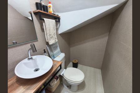 Casa de condomínio para alugar com 120m², 3 quartos e 2 vagas Casa de condomínio para alugar com 120m², 3 quartos e 2 vagasLavabo