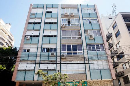 Apartamento à venda com 132m², 3 quartos e 1 vagaFachada