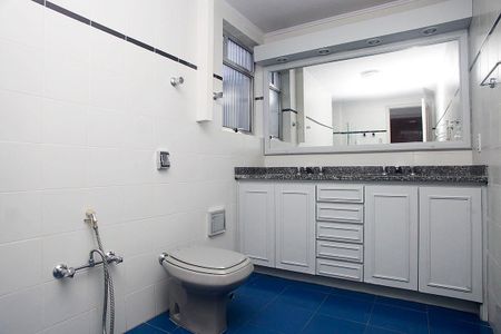 Apartamento à venda com 132m², 3 quartos e 1 vagaBanheiro 1