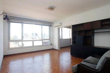 Sala de Estar de apartamento à venda com 3 quartos, 132m² em Menino Deus, Porto Alegre