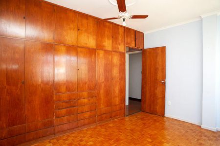 Apartamento à venda com 132m², 3 quartos e 1 vagaQuarto 2