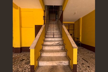 Apartamento para alugar com 70m², 2 quartos e 1 vagaHall de entrada