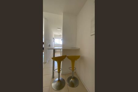 Sala de apartamento para alugar com 2 quartos, 61m² em Jacarepaguá, Rio de Janeiro