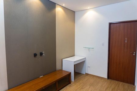 Sala de casa para alugar com 1 quarto, 40m² em Vila Santa Catarina, São Paulo