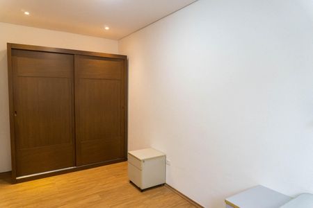 Quarto de casa para alugar com 1 quarto, 40m² em Vila Santa Catarina, São Paulo