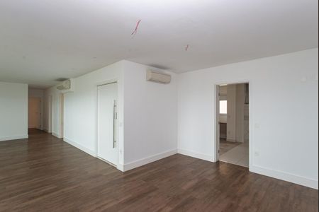 Apartamento para alugar com 241m², 4 quartos e 3 vagasSala