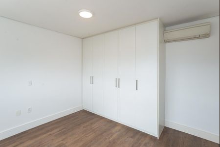 Apartamento para alugar com 241m², 4 quartos e 3 vagasQuarto 4 Suíte