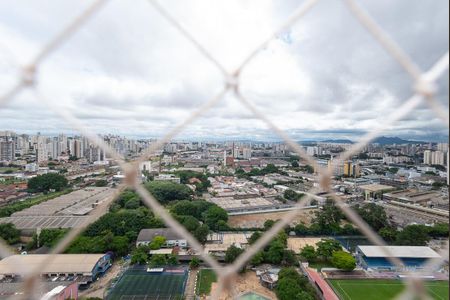 Apartamento para alugar com 241m², 4 quartos e 3 vagasVista