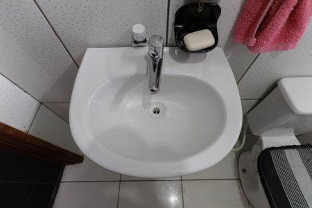 Casa à venda com 150m², 2 quartos e 3 vagas Casa à venda com 150m², 2 quartos e 3 vagasLavabo