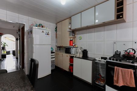 Casa à venda com 150m², 2 quartos e 3 vagas Casa à venda com 150m², 2 quartos e 3 vagasCozinha