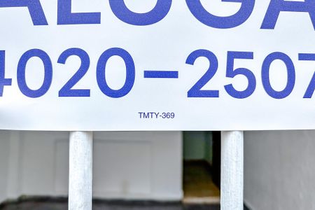 Casa para alugar com 100m², 4 quartos e 1 vagaPlaca