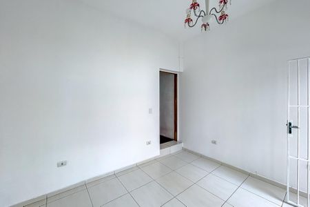 Casa para alugar com 100m², 4 quartos e 1 vagaSalaQuarto 1