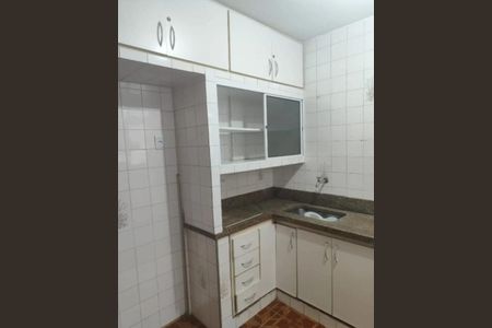 Apartamento para alugar com 69m², 2 quartos e 1 vaga Apartamento para alugar com 69m², 2 quartos e 1 vagaCozinha