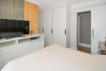 Apartamento para alugar com 190m², 3 quartos e 3 vagas Apartamento para alugar com 190m², 3 quartos e 3 vagasSuíte 1