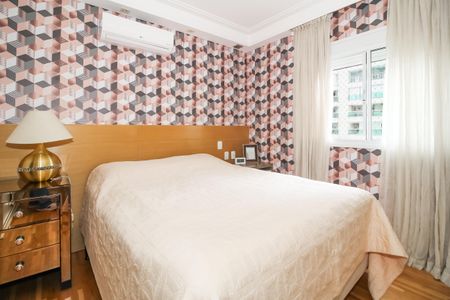 Apartamento para alugar com 190m², 3 quartos e 3 vagas Apartamento para alugar com 190m², 3 quartos e 3 vagasSuíte 1