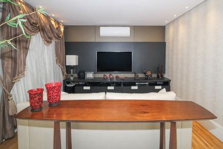 Sala de apartamento para alugar com 3 quartos, 190m² em Vila Romana, São Paulo