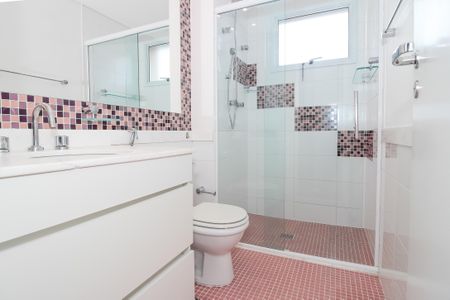 Apartamento para alugar com 190m², 3 quartos e 3 vagas Apartamento para alugar com 190m², 3 quartos e 3 vagasBanheiro da Suíte 2