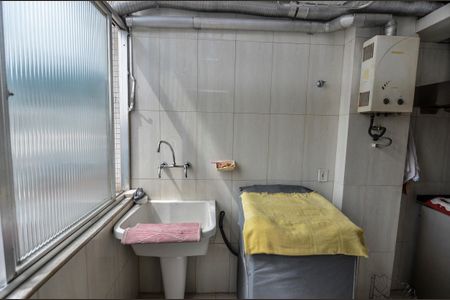 Apartamento à venda com 130m², 3 quartos e 1 vaga Apartamento à venda com 130m², 3 quartos e 1 vagaÁrea de Serviço