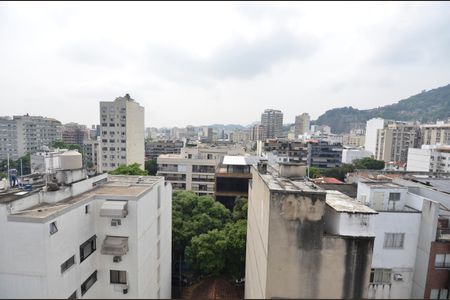 Apartamento à venda com 130m², 3 quartos e 1 vaga Apartamento à venda com 130m², 3 quartos e 1 vagaSuíte