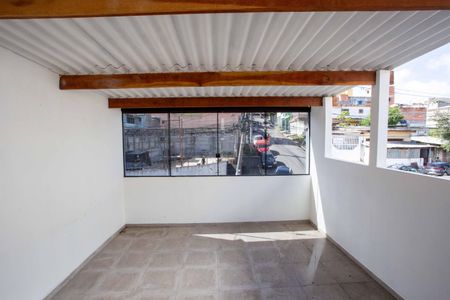 Casa para alugar com 130m², 2 quartos e 1 vagaVaranda