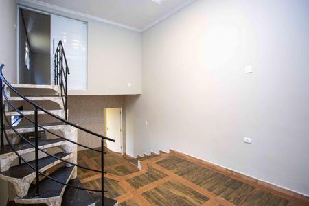 Casa para alugar com 130m², 2 quartos e 1 vagaSala de TV