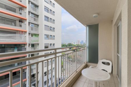 Varanda de kitnet/studio à venda com 1 quarto, 31m² em Santo Amaro, São Paulo