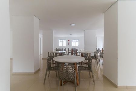 Apartamento para alugar com 52m², 2 quartos e 1 vaga Apartamento para alugar com 52m², 2 quartos e 1 vagaÁrea comum - Salão de festas
