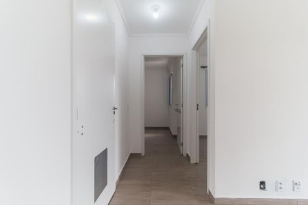 Corredor de apartamento para alugar com 2 quartos, 148m² em Conjunto Habitacional Bras Cubas, Mogi das Cruzes