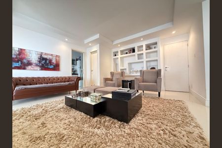 Apartamento à venda com 101m², 2 quartos e 2 vagasFoto 04