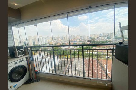 Apartamento à venda com 69m², 3 quartos e 1 vagaÁrea de Serviço