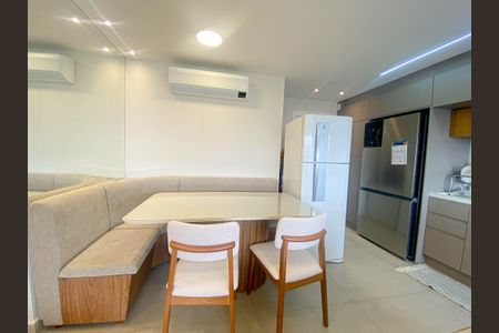 Apartamento à venda com 69m², 3 quartos e 1 vagaSala/Cozinha