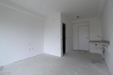 Sala/Quarto de kitnet/studio para alugar com 1 quarto, 24m² em Vila Nova Conceição, São Paulo