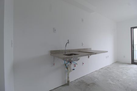 Cozinha de kitnet/studio para alugar com 1 quarto, 24m² em Vila Nova Conceição, São Paulo