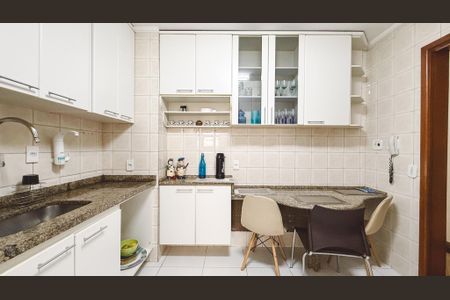 Apartamento para alugar com 97m², 3 quartos e 2 vagasCozinha