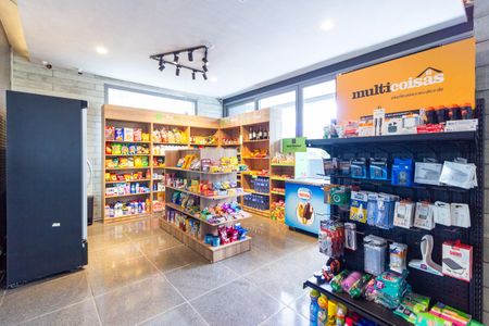 Studio à venda com 15m², 1 quarto e sem vaga Studio à venda com 15m², 1 quarto e sem vagaÁrea comum - Mercadinho