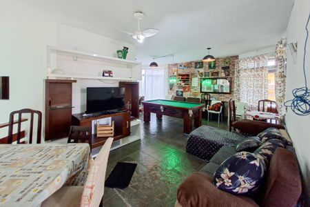 Sala de casa para alugar com 3 quartos, 380m² em Balneario Flórida, Praia Grande
