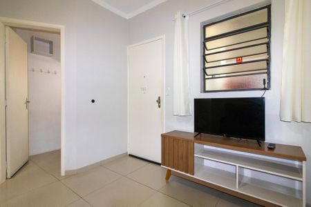 Sala de apartamento para alugar com 1 quarto, 51m² em Centro, Campinas