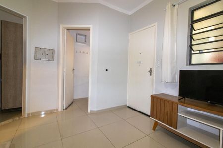 Sala de apartamento para alugar com 1 quarto, 51m² em Centro, Campinas