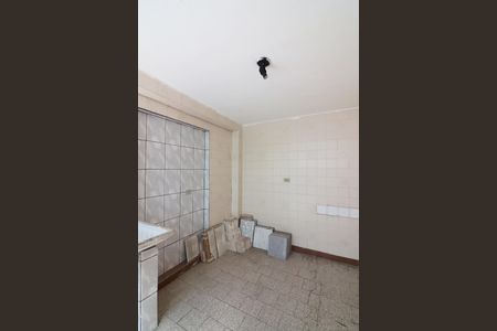 Casa à venda com 168m², 3 quartos e 2 vagasÁrea de Serviço